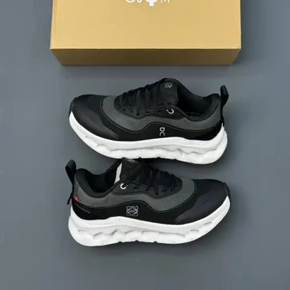 کفش آن رانینگ کلودتیلت مشکی سفید On Running QC Loewe Cloudtilt Black White