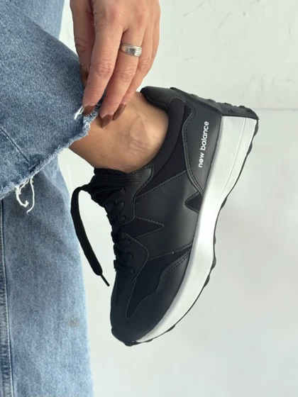 کتانی نیوبالانس کاراک 2327