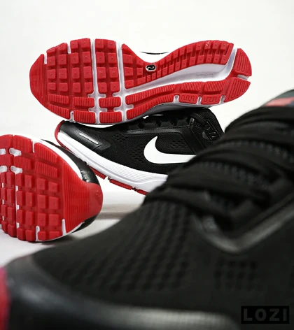 کفش کتانی مردانه مشکی سفید قرمز 24 NIKE zoom structure