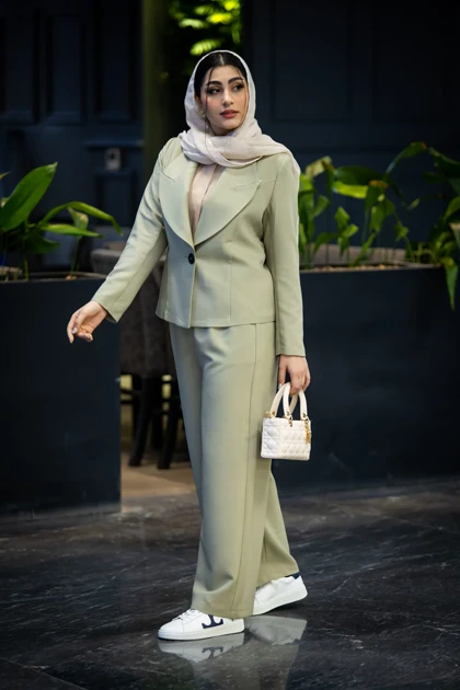 کت و شلوار یقه انگلیسی تک دکمه