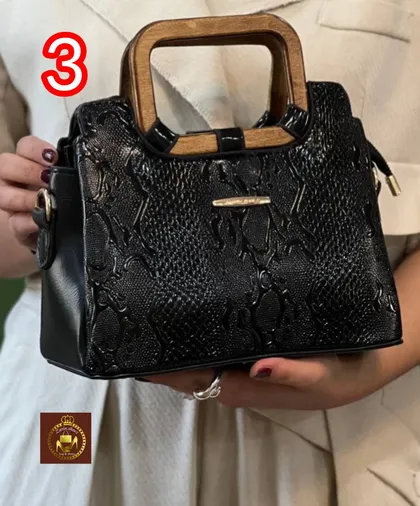 کیف دستی ورنی دسته چوبی