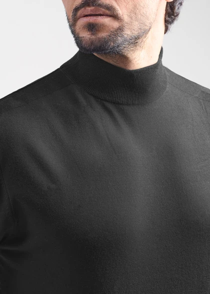 تیشرت Mock Neck
