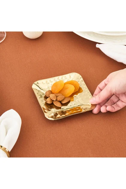 ظرف پذیرایی Karaca Home مدل Loren فلزی