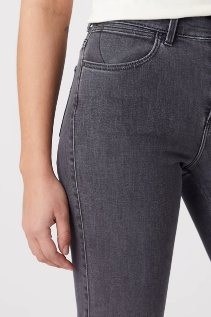 شلوار جین زنانه wrangler wrangler