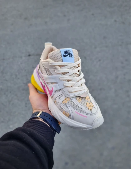 کتانی نایک وی تو کی V2K NIKE / کرمی