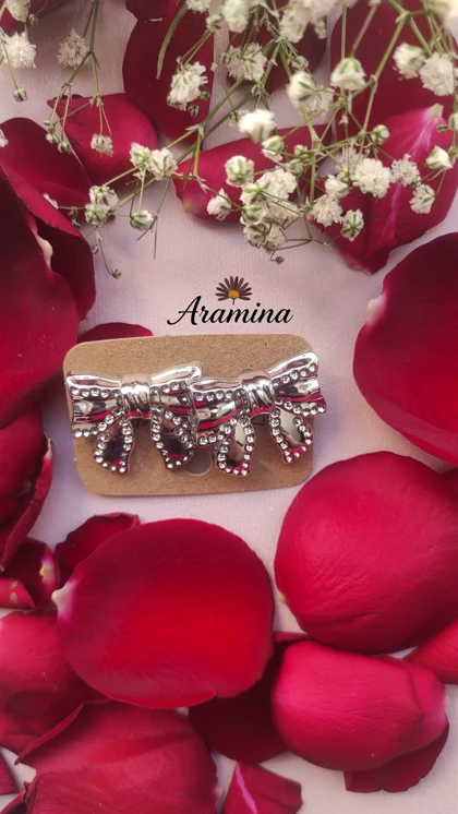 گوشواره پاپیون زنانه آبکاری نقره کد ARA 130
