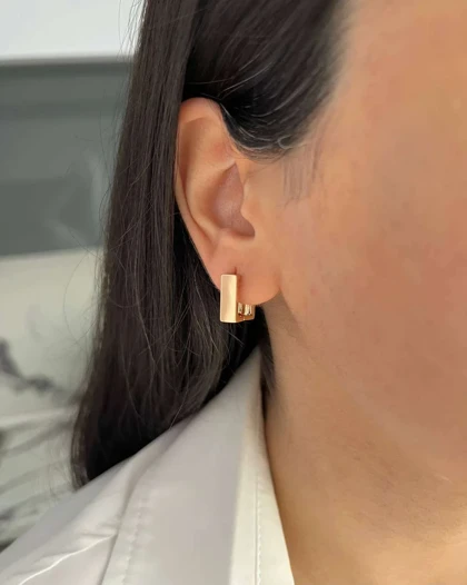 گوشواره زنانه مدل آینه‌ای ژوپینگ، انتخابی شیک و بادوام