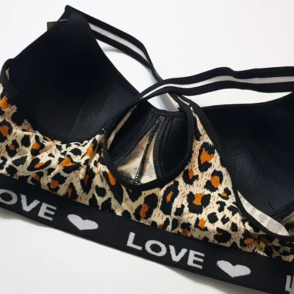 سوتین اسفنجی بدون فنر پلنگی کد 105051