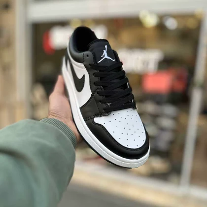 کتانی جردن 1 مشکی سفید بزرگپا کد 607800