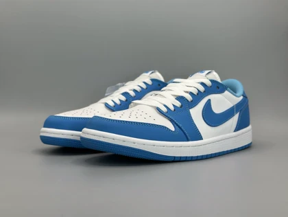 کتانی نایکی جردن1لو دانک یو ان سی آبی/Nike Air Jordan1 low