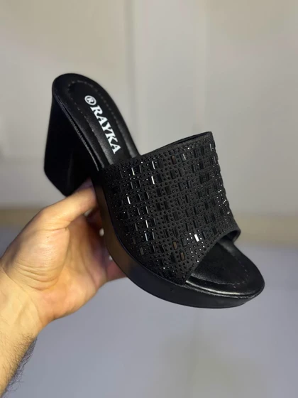 صندل مجلسی زنانه رایکا blk