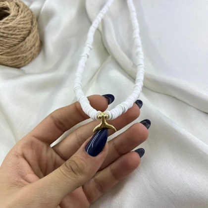 گردنبند زنانه فیمو تابستانی مدل موج طرح دم وال سفید