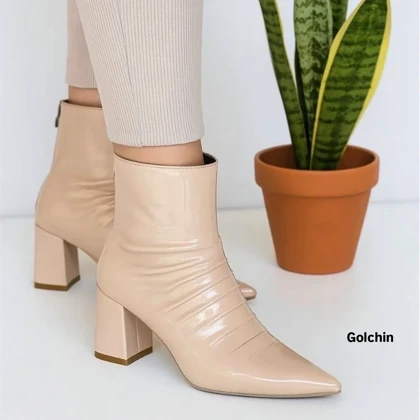 بوت ورنی پاشنه‌دار چین‌دار