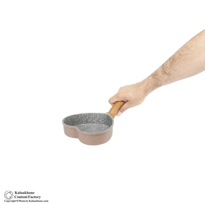 تابه چدن تک دسته مدل قلبی سایز 16 سانت