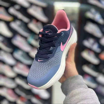 کفش راحتی زنانه نایکی مدل ایر زوم آبی صورتی