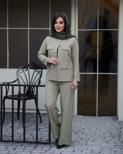 کت و شلوار ستاره دیپلمات