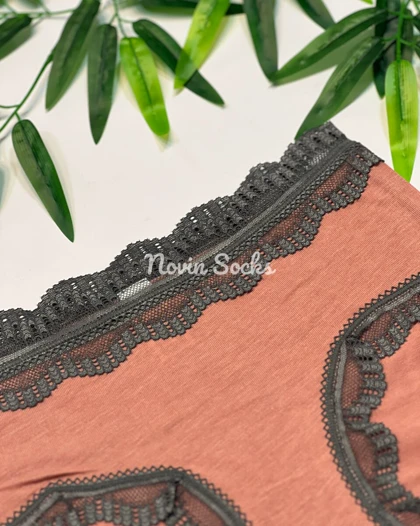 شورت حاشیه گیپوری ساناز (مناسب سایز 36 الی 40)