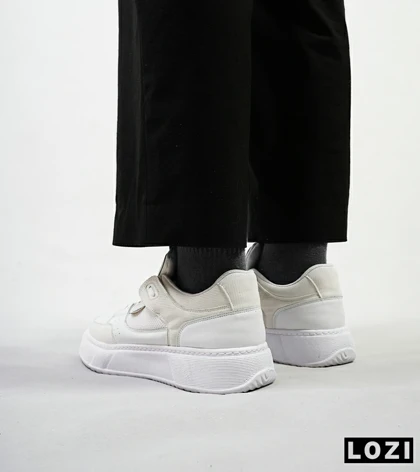 کفش کتانی مردانه سفید PULL & BEAR
