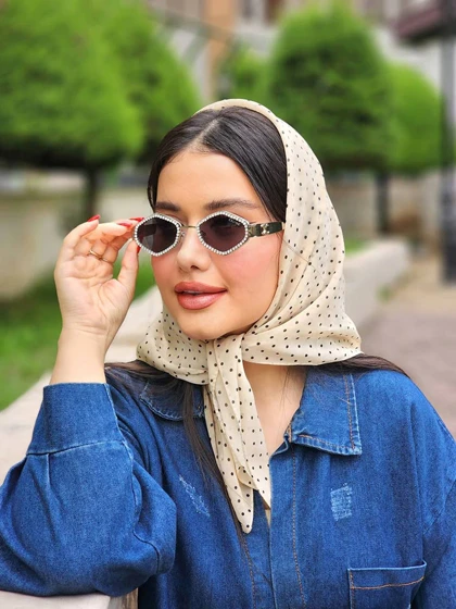 عینک آفتابی زنانه مدل درخشان کد 9884 علیدسا