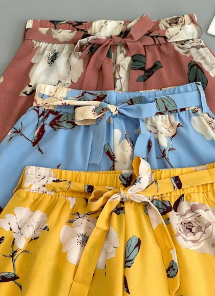 ست نیم‌تنه و شلوارک از برند shein کد 2584