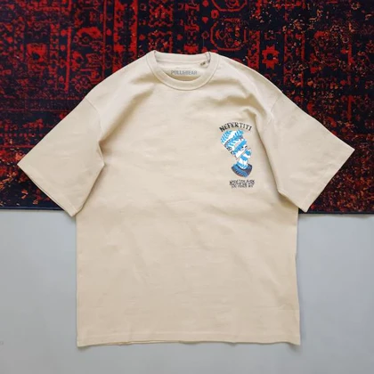 تیشرت مردانه طرح نفرتی‌تی مصر باستان pull & bear 🇪🇸