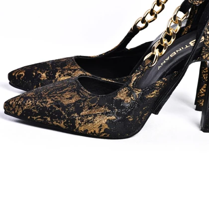 کفش زنانه مدل آیلا