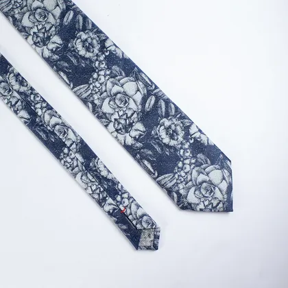 کروات طرح دار ترک