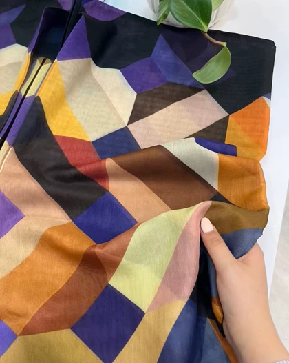 روسری الماسی کد R390