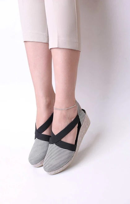 کفش صندل زنانه کنفی کوپال