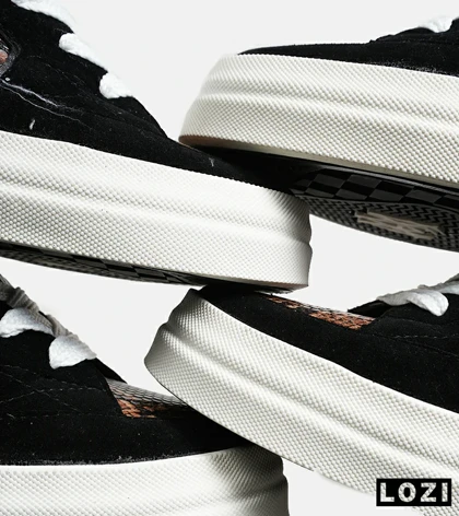 کفش اسنیکرزمشکی نارنجی سفید Amiri Stars v2 مدل 7069