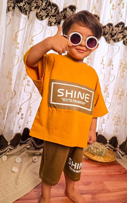 تیشرت و شلوارک پسرانه طرح Shine