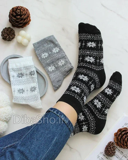 جوراب زنانه ساق‌دار سنتی