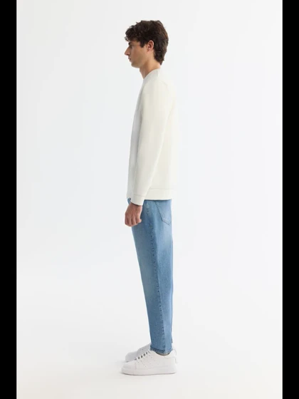 سویشرت یقه گرد سفید طرح دار / برند آووا ترکیه AVVA