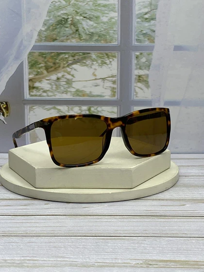 عینک آفتابی پرسول مدل PO3226/S فریم استات و کائوچو، عدسی شیشه‌ای UV400 با وضوح دید حرفه‌ای