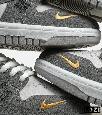 کفش کتانی مردانه طوسی سفید نایک NIKE travis scott