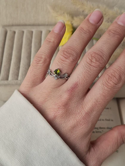 انگشتر جواهری فری سایز تاج