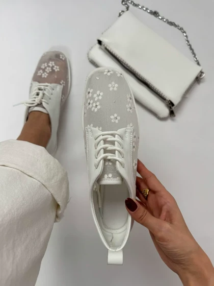 کالج آوینا بندی 4352