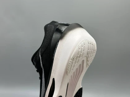 کتانی نایکی زوم فلای 6 مشکی سفید / Nike Zoom Fly 6
