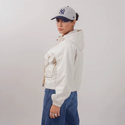 بارانی کلاهدار