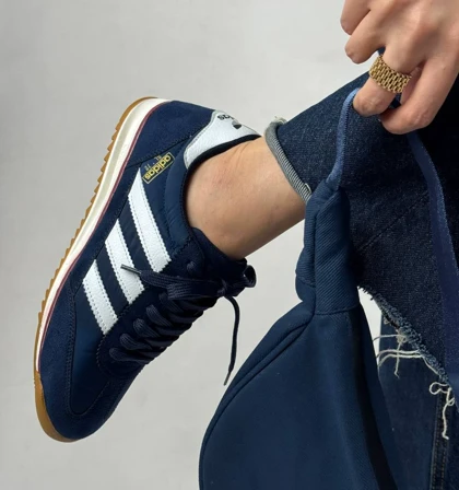 آدیداس اس ال 72