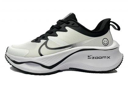 کفش ورزشی نایک لبخندی سفید مشکی