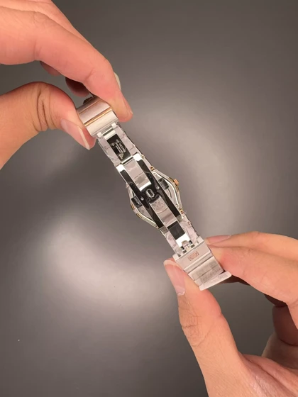 ساعت مچی امگا کانستلیشن صفحه کهکشانی قاب دورنگین Omega Constellation