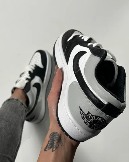 کتانی AIR JORDAN مشکی سفید کد 1200132