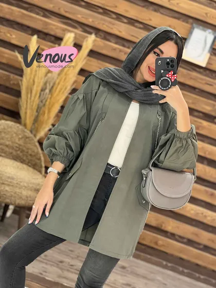 مانتو داکرون زنجیردار