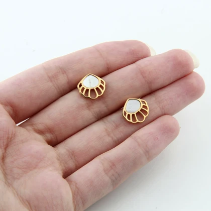 نیم ست بدون زنجیر مدل صدفی