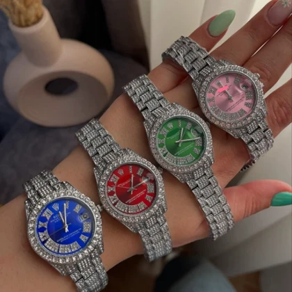 خرید ساعت لاکچری با صفحه رنگی و بند نگین‌دار جدیدترین مدل‌های2025