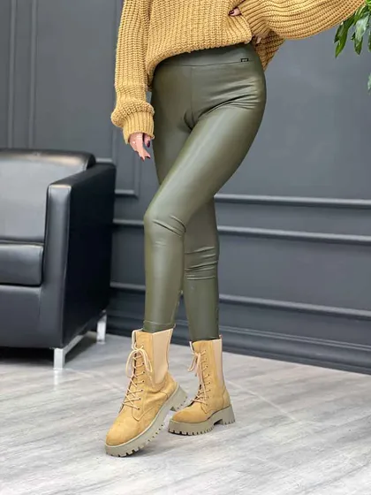 شلوار چرم