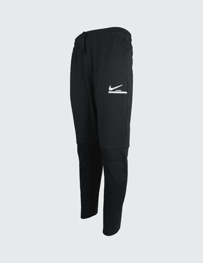 اسلش ورزشی مردانه نایکی Liora M