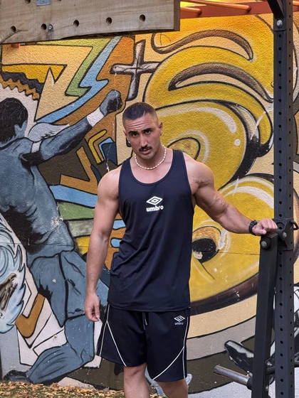 رکابی قهرمانی بدنسازی آمبرو مشکی