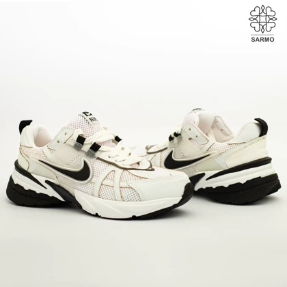 کفش کتانی زنانه نایک V2K Run سفید